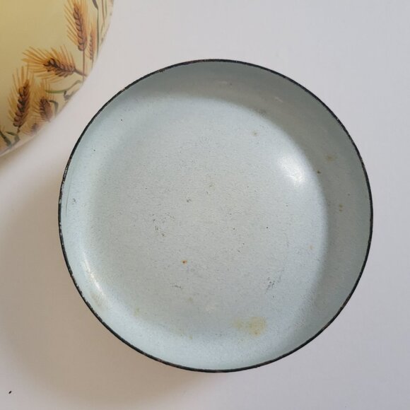 Vintage Enamel & Wood Handled Teapot With Wheat Design - Picture 3 of 9